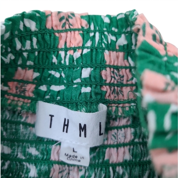 THML Smocked Flutter Sleeve Top Green Pink Floral Size Large - Picture 5 of 10